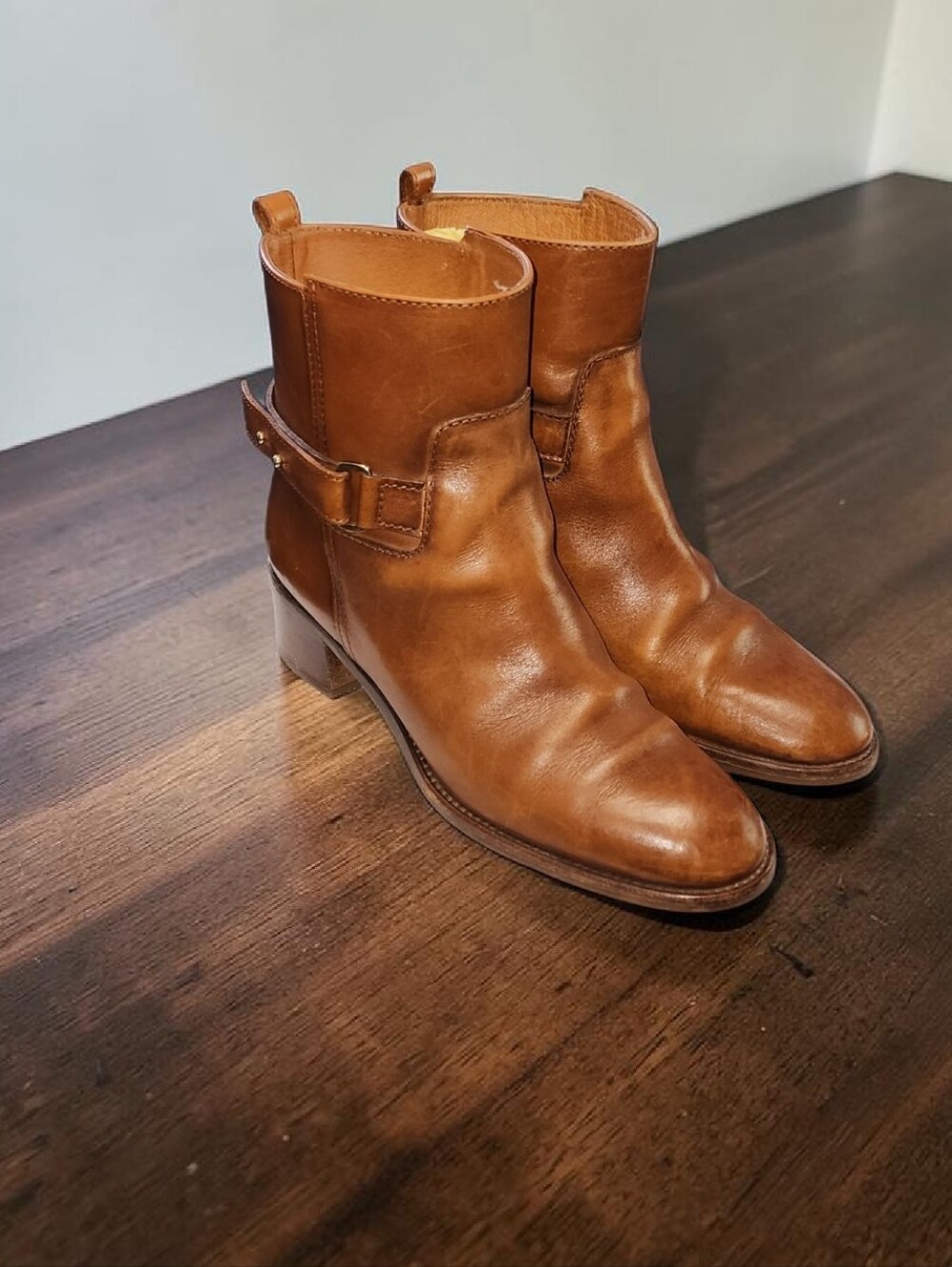 Women Vintage Leather Tan Ankle Boots By JCREW Size 9.
